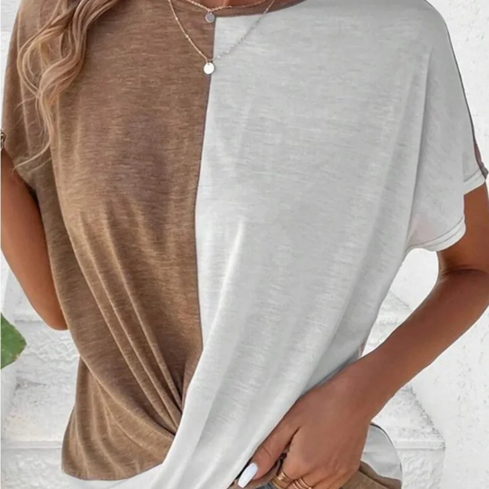 Color Block Round Neck Blouse - Picture 2 of 2